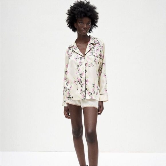 Zara Ecru printed piped floral button down shirt NWOT - Picture 1 of 14